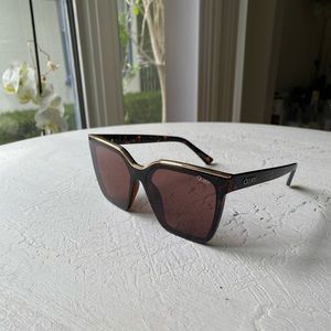 NEW Quay LIZZO “Level Up” Sunglasses in Tort